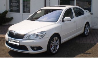 Škoda Octavia III 2,0 TDI DSG RS