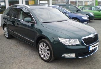 Škoda Superb Combi  2.0 TDI 4x4 Elegance
