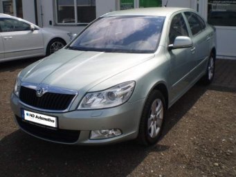  Škoda Octavia III 2.0 TDI Elegance DSG