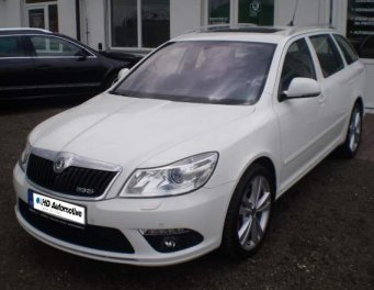  Škoda Octavia Combi 2.0 TDI RS DSG
