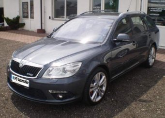 Škoda Octavia Combi III 2.0 TFSI RS DSG