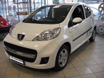 Peugeot 107 Chic&Charm 1.0