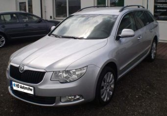 Škoda Superb Combi II 2.0 TDI 4x4 Elegance