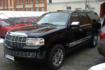 Lincoln Navigator
