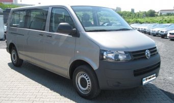 Volkswagen Transporter 2,0 TDi Long 